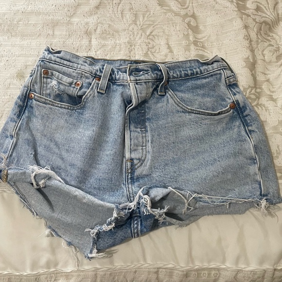 Levi’s 501 Original Denim Shorts W28 - Picture 3 of 9